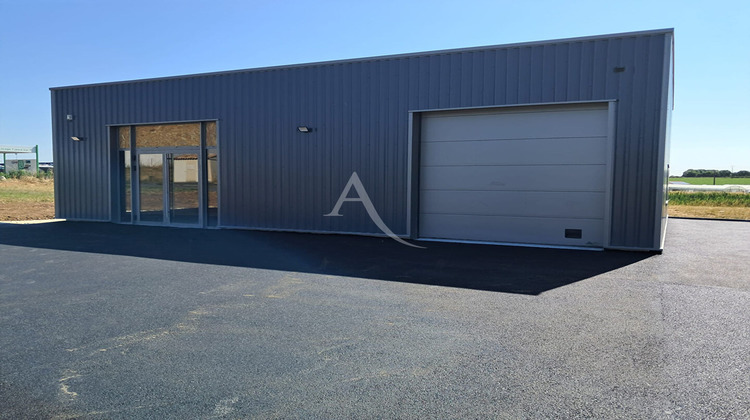 Ma-Cabane - Vente Local commercial SAINT-SAVINIEN, 116 m²