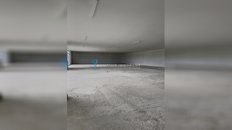 Ma-Cabane - Vente Local commercial Saint-Sernin, 460 m²