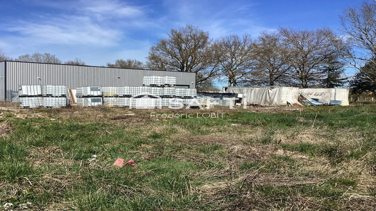 Ma-Cabane - Vente Local commercial Saint-Seurin-sur-l'Isle, 298 m²