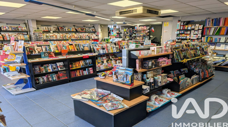 Ma-Cabane - Vente Local commercial Saint-Seurin-sur-l'Isle, 101 m²