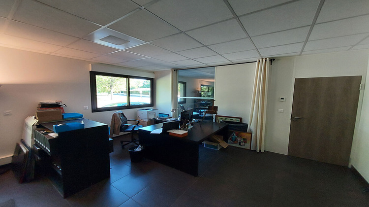 Ma-Cabane - Vente Local commercial SAINT-SULPICE-LE-VERDON, 731 m²