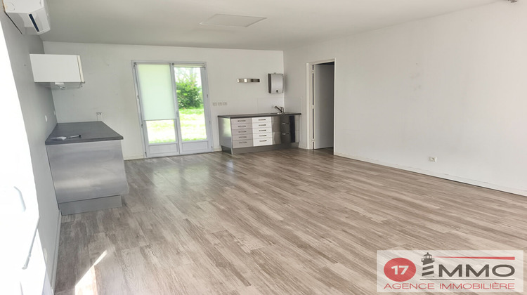 Ma-Cabane - Vente Local commercial SAINT-VIVIEN, 139 m²