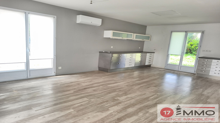 Ma-Cabane - Vente Local commercial SAINT-VIVIEN, 139 m²