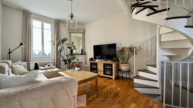 Ma-Cabane - Vente Local commercial Saint-Yorre, 239 m²