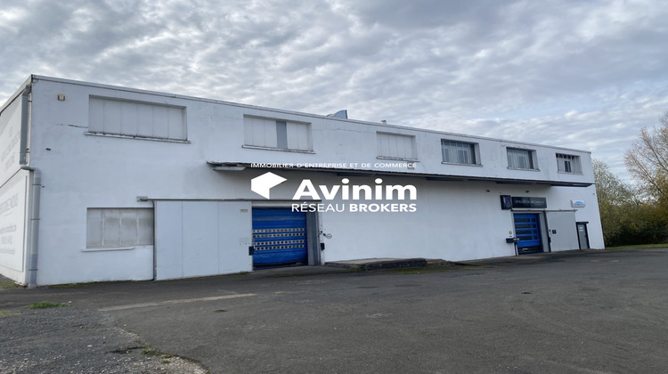 Ma-Cabane - Vente Local commercial Saint-Yorre, 1180 m²