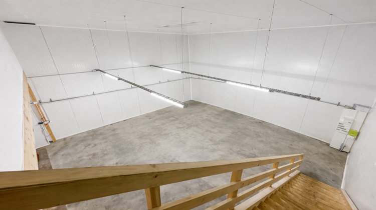 Ma-Cabane - Vente Local commercial Sainte-Consorce, 115 m²