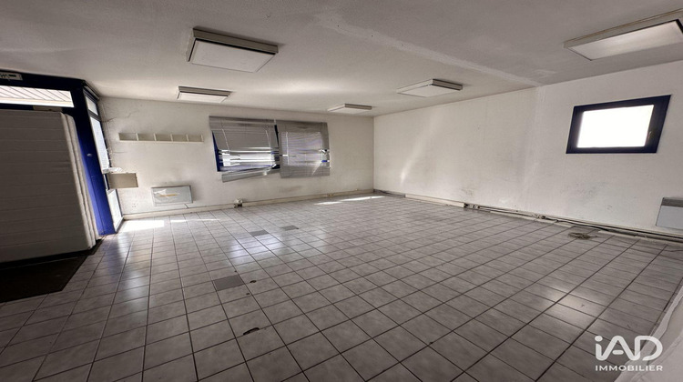 Ma-Cabane - Vente Local commercial Sainte-Geneviève-des-Bois, 380 m²