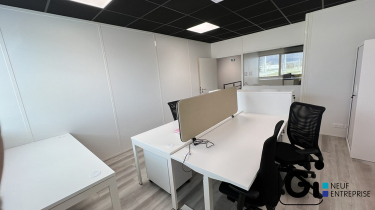 Ma-Cabane - Vente Local commercial Sainte-Hélène-du-Lac, 351 m²