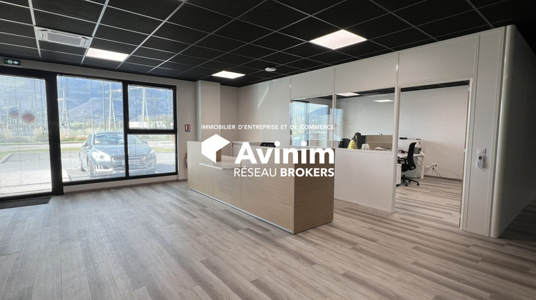 Ma-Cabane - Vente Local commercial Sainte-Hélène-du-Lac, 351 m²
