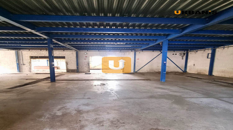 Ma-Cabane - Vente Local commercial Sainte-Marie, 880 m²