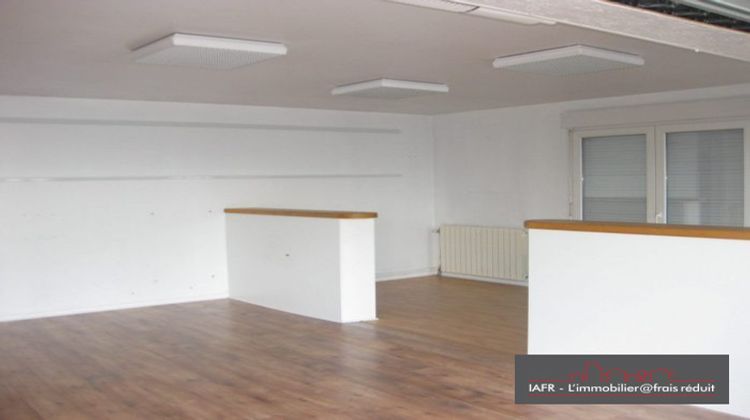 Ma-Cabane - Vente Local commercial Saintes, 570 m²