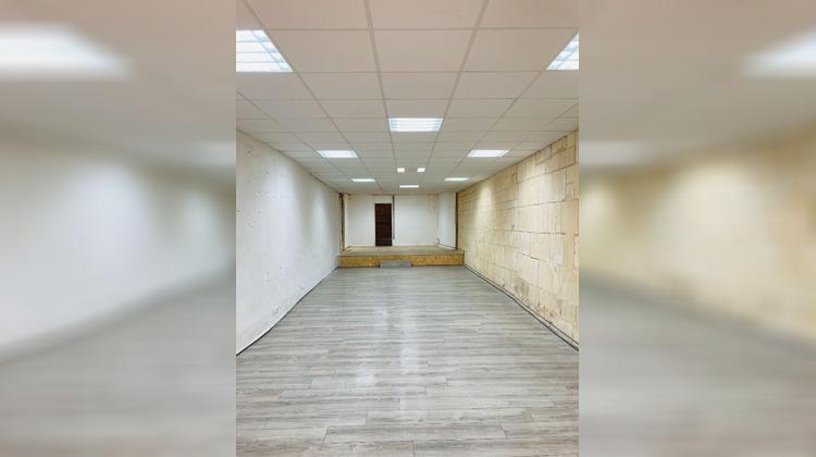 Ma-Cabane - Vente Local commercial Saintes, 96 m²