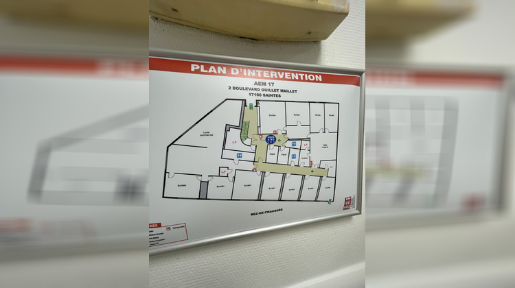 Ma-Cabane - Vente Local commercial Saintes, 250 m²