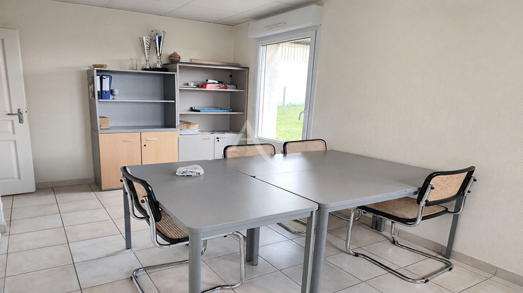 Ma-Cabane - Vente Local commercial SAINTES, 172 m²