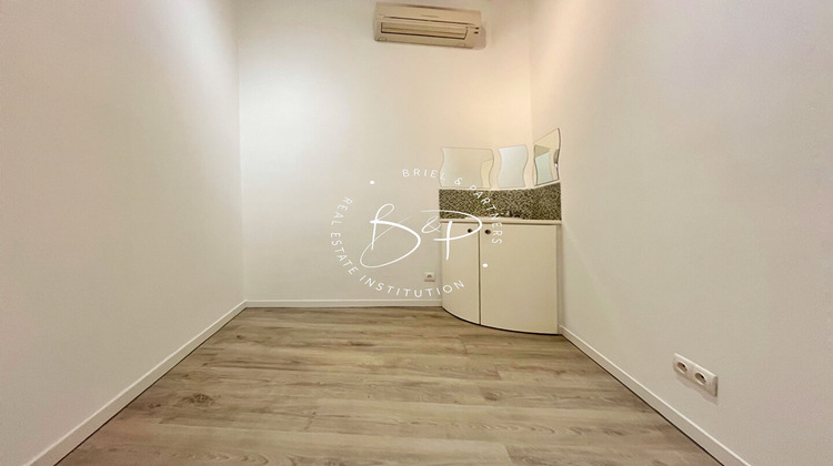 Ma-Cabane - Vente Local commercial SALERNES, 54 m²