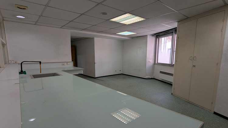 Ma-Cabane - Vente Local commercial SALERNES, 122 m²