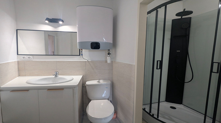 Ma-Cabane - Vente Local commercial SALERNES, 52 m²