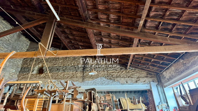 Ma-Cabane - Vente Local commercial Salon-de-Provence, 195 m²