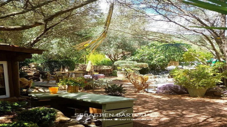 Ma-Cabane - Vente Local commercial San-Gavino-Di-Carbini, 135 m²