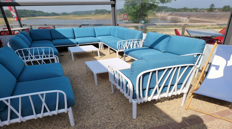 Ma-Cabane - Vente Local commercial Sanchey, 400 m²