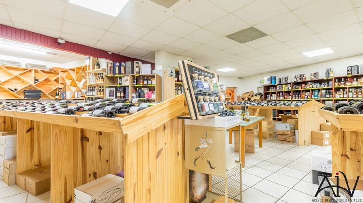 Ma-Cabane - Vente Local commercial SAVIGNY-SUR-ORGE, 129 m²