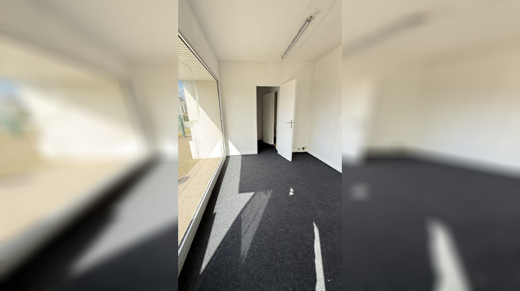 Ma-Cabane - Vente Local commercial Séné, 38 m²