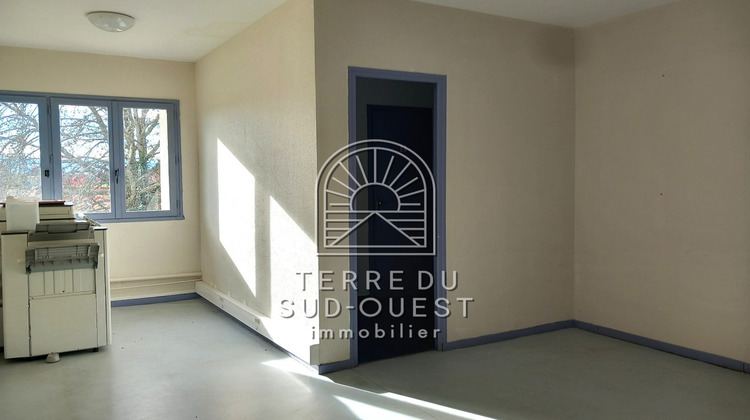 Ma-Cabane - Vente Local commercial SERRES-CASTET, 229 m²