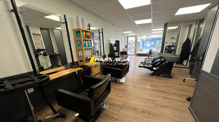 Ma-Cabane - Vente Local commercial SEVERAC-LE-CHATEAU, 35 m²