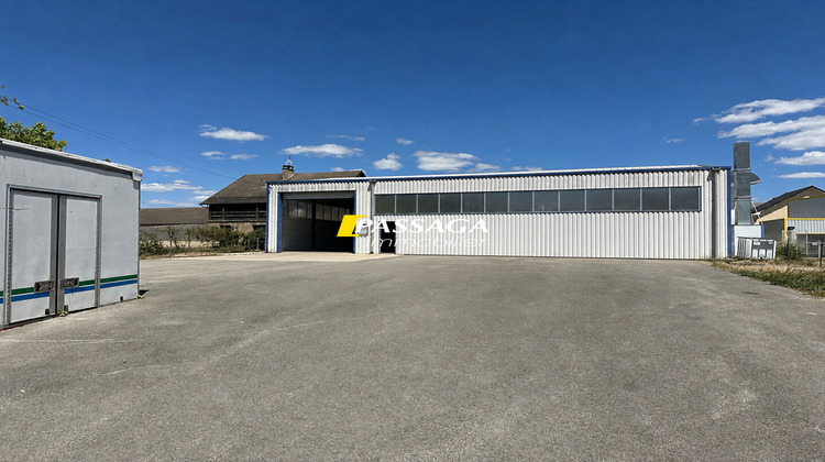 Ma-Cabane - Vente Local commercial SEVERAC-LE-CHATEAU, 275 m²