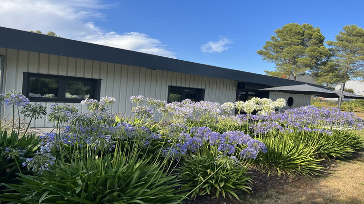 Ma-Cabane - Vente Local commercial SIGNES, 400 m²