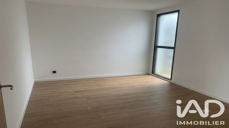Ma-Cabane - Vente Local commercial Sillingy, 415 m²