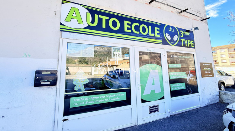 Ma-Cabane - Vente Local commercial Sisteron, 53 m²