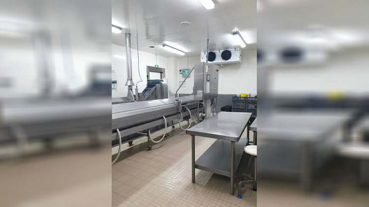 Ma-Cabane - Vente Local commercial SOLLIES-PONT, 850 m²