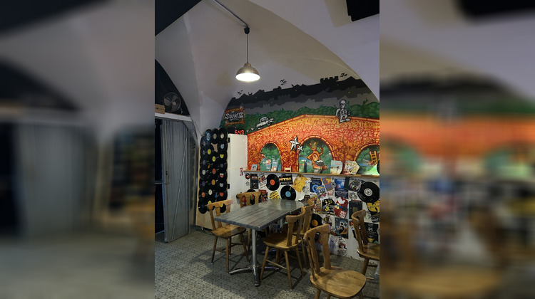 Ma-Cabane - Vente Local commercial Sommières, 45 m²