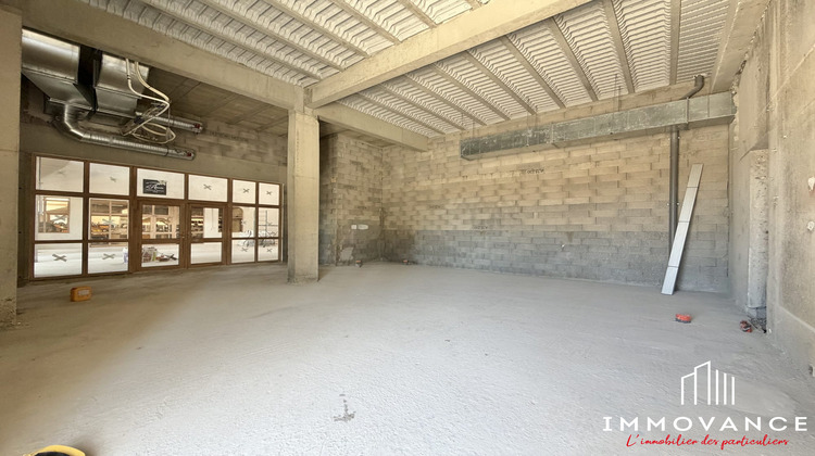 Ma-Cabane - Vente Local commercial Sommières, 109 m²