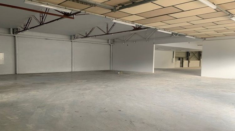 Ma-Cabane - Vente Local commercial SORBIERS, 950 m²