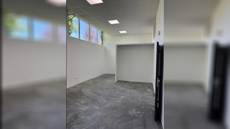 Ma-Cabane - Vente Local commercial SORBIERS, 800 m²