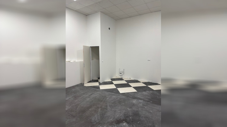 Ma-Cabane - Vente Local commercial SORBIERS, 800 m²