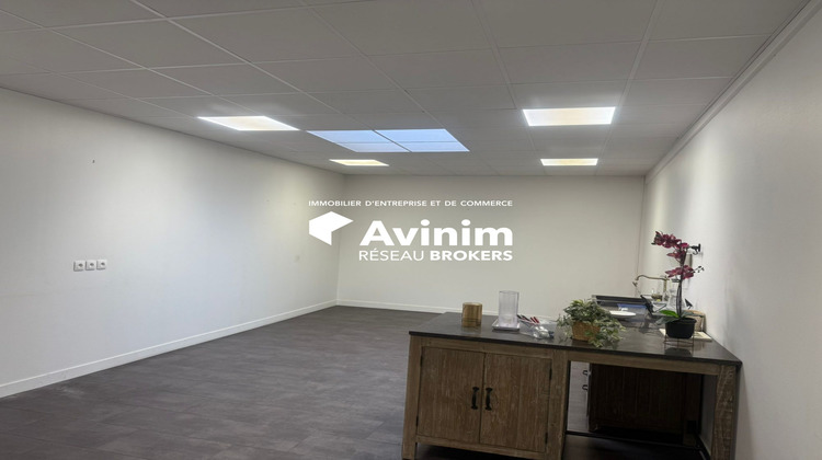 Ma-Cabane - Vente Local commercial Stains, 525 m²