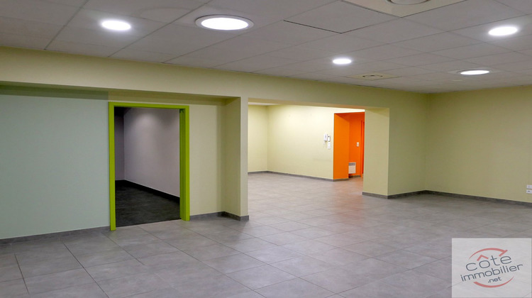 Ma-Cabane - Vente Local commercial STIRING WENDEL, 490 m²