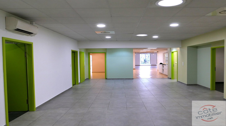 Ma-Cabane - Vente Local commercial STIRING WENDEL, 490 m²