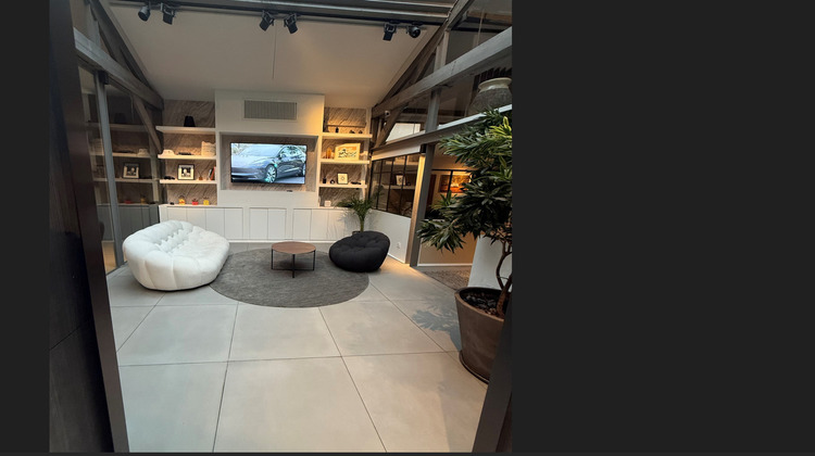 Ma-Cabane - Vente Local commercial SURESNES, 260 m²