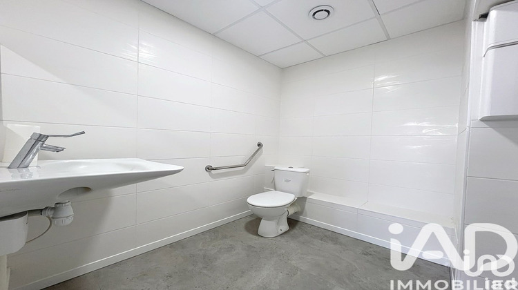 Ma-Cabane - Vente Local commercial Suresnes, 123 m²