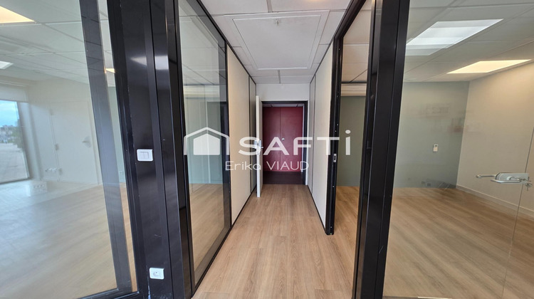 Ma-Cabane - Vente Local commercial Surgeres, 57 m²