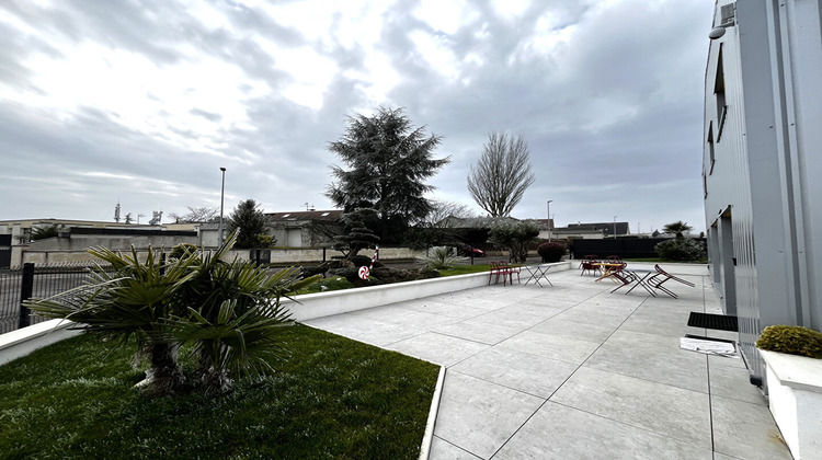 Ma-Cabane - Vente Local commercial TALANT, 549 m²