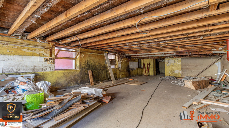 Ma-Cabane - Vente Local commercial Tarare, 235 m²