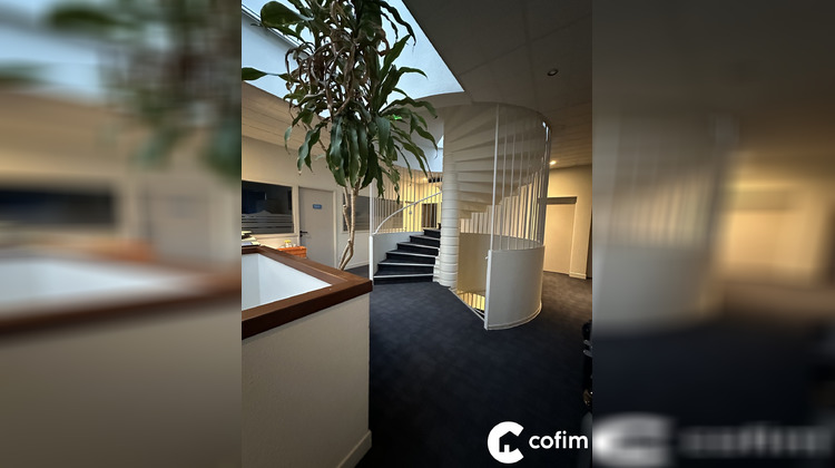 Ma-Cabane - Vente Local commercial Tarbes, 700 m²