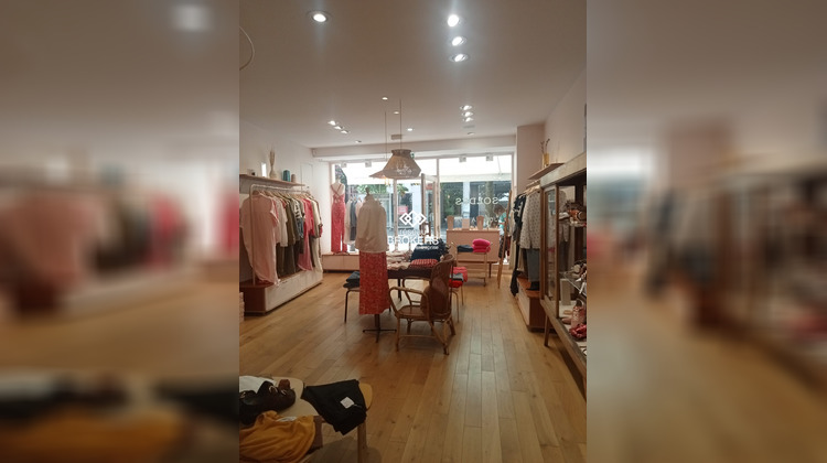 Ma-Cabane - Vente Local commercial Tarbes, 240 m²