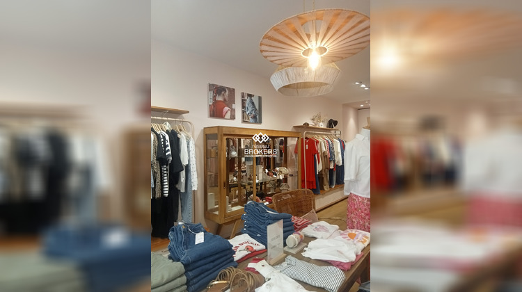 Ma-Cabane - Vente Local commercial Tarbes, 240 m²