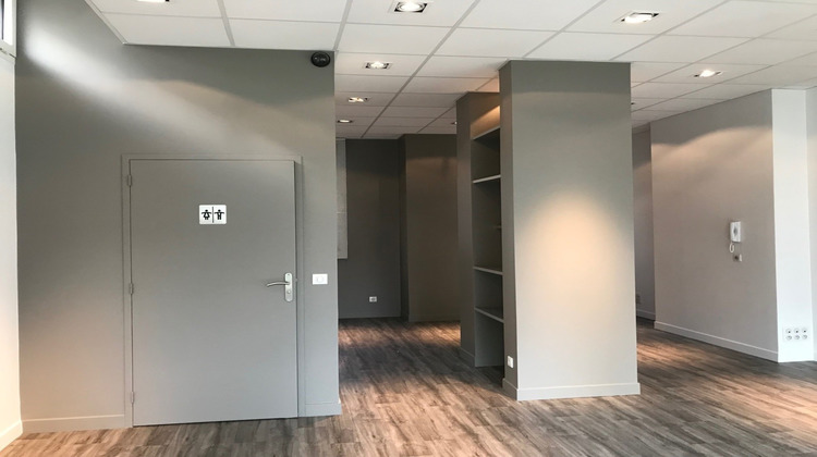 Ma-Cabane - Vente Local commercial THIAIS, 45 m²